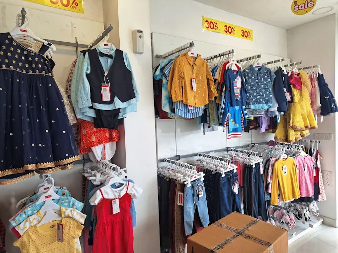 Babyhug Store - Kelambakkam